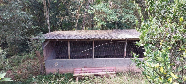 Imagem Chácara com 2 Quartos à Venda, 1 m² em Bateias - Campo Largo