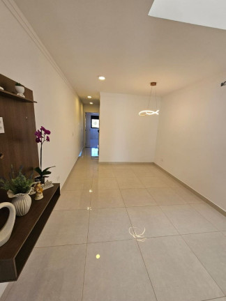 Imagem Sobrado com 3 Quartos à Venda, 120 m² em Parada Inglesa - São Paulo Imagem Sobrado com 3 Quartos à Venda, 120 m² em Parada Inglesa - São Paulo
