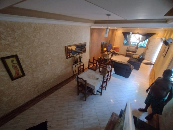 Imagem Casa com 3 Quartos à Venda, 130 m² em Caiçara - Praia Grande Imagem Casa com 3 Quartos à Venda, 130 m² em Caiçara - Praia Grande