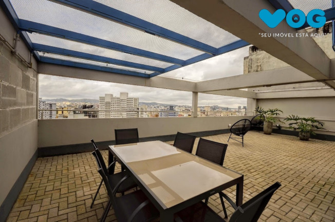 Imagem Imóvel com 1 Quarto à Venda, 33 m² em Centro Histórico - Porto Alegre Imagem Imóvel com 1 Quarto à Venda, 33 m² em Centro Histórico - Porto Alegre