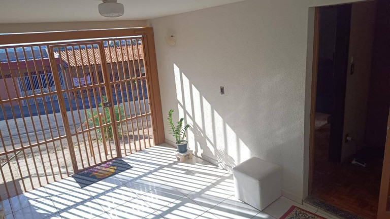 Imagem Casa com 2 Quartos à Venda, 250 m² em Palmital - Marília Imagem Casa com 2 Quartos à Venda, 250 m² em Palmital - Marília