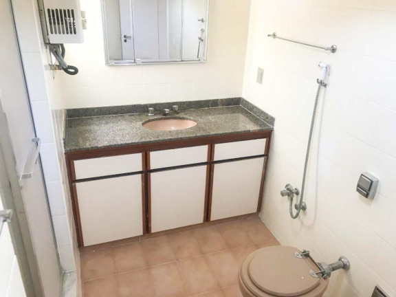 Imagem Apartamento com 2 Quartos à Venda, 68 m² em Laranjeiras - Rio De Janeiro Imagem Apartamento com 2 Quartos à Venda, 68 m² em Laranjeiras - Rio De Janeiro