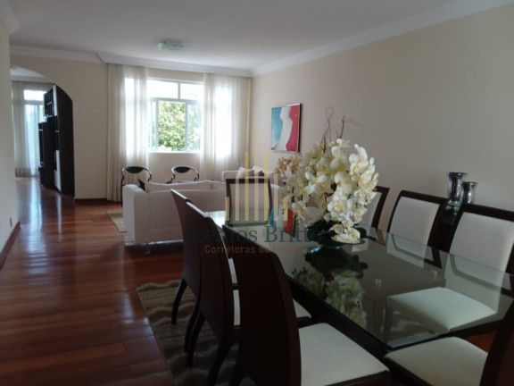 Imóvel com 4 Quartos à Venda, 213 m² em Vitória - Salvador