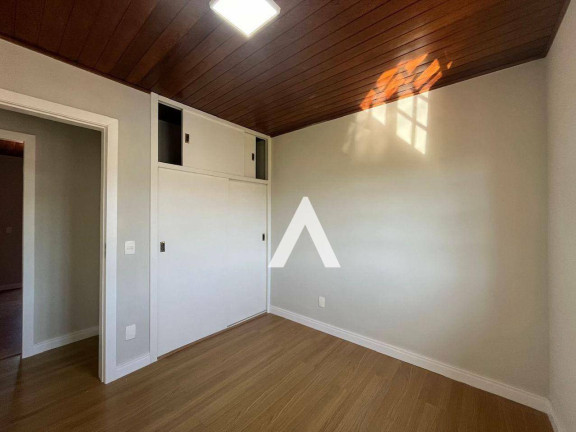 Imagem Casa com 2 Quartos à Venda, 76 m² em Parque São Luiz - Teresópolis Imagem Casa com 2 Quartos à Venda, 76 m² em Parque São Luiz - Teresópolis