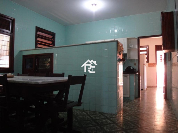 Imagem Casa com 7 Quartos à Venda,  em Balneário Remanso - Rio Das Ostras