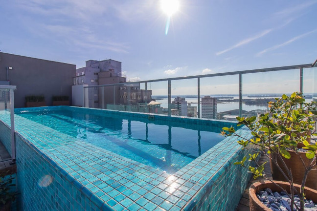 Imagem Casa com 1 Quarto à Venda, 30 m² em Centro Histórico - Porto Alegre Imagem Casa com 1 Quarto à Venda, 30 m² em Centro Histórico - Porto Alegre