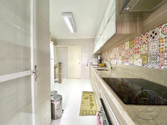 Imagem Apartamento com 3 Quartos à Venda, 150 m² em Kobrasol - São José