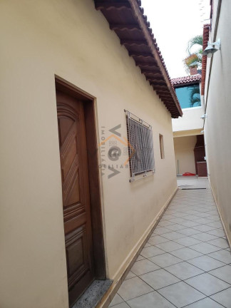 Imagem Casa com 3 Quartos à Venda, 233 m² em Jardim Triana - São Paulo