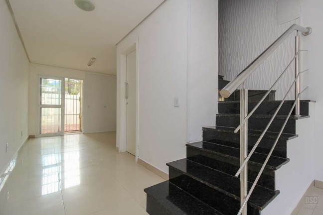 Imagem Casa com 2 Quartos à Venda,  em Hípica - Porto Alegre