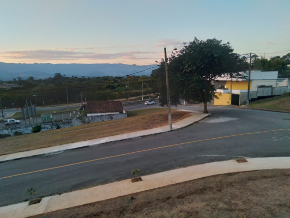 Imagem Terreno à Venda, 250 m² em Santana - Pindamonhangaba Imagem Terreno à Venda, 250 m² em Santana - Pindamonhangaba