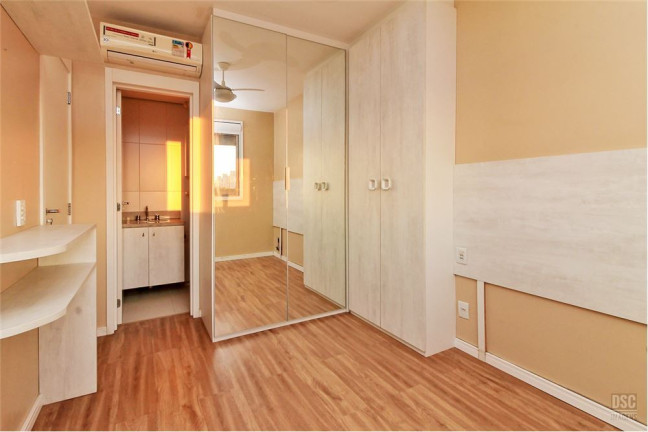 Imagem Imóvel com 2 Quartos à Venda, em Vila Nova - Porto Alegre Imagem Imóvel com 2 Quartos à Venda, em Vila Nova - Porto Alegre