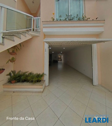 Imagem Sobrado com 3 Quartos à Venda, 234 m² em Vila Floresta - Santo André Imagem Sobrado com 3 Quartos à Venda, 234 m² em Vila Floresta - Santo André