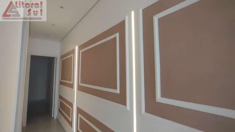Imagem Casa com 2 Quartos à Venda, 48 m² em Maracanã - Praia Grande Imagem Casa com 2 Quartos à Venda, 48 m² em Maracanã - Praia Grande