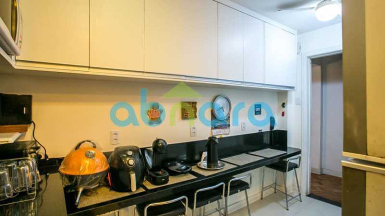 Imagem Apartamento com 3 Quartos à Venda, 130 m² em Copacabana - Rio De Janeiro