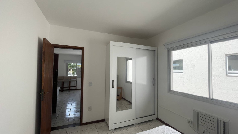 Imagem Apartamento com 1 Quarto à Venda, 28 m² em Jurerê - Florianópolis