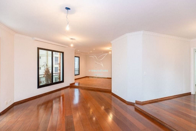 Imagem Apartamento com 3 Quartos à Venda, 205 m² em Itaim Bibi - São Paulo Imagem Apartamento com 3 Quartos à Venda, 205 m² em Itaim Bibi - São Paulo
