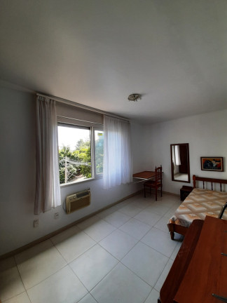Imagem Apartamento com 3 Quartos à Venda, 105 m² em Passo Da Areia - Porto Alegre