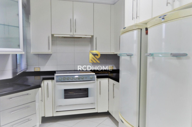 Imagem Apartamento com 3 Quartos à Venda, 140 m² em Centro - Curitiba