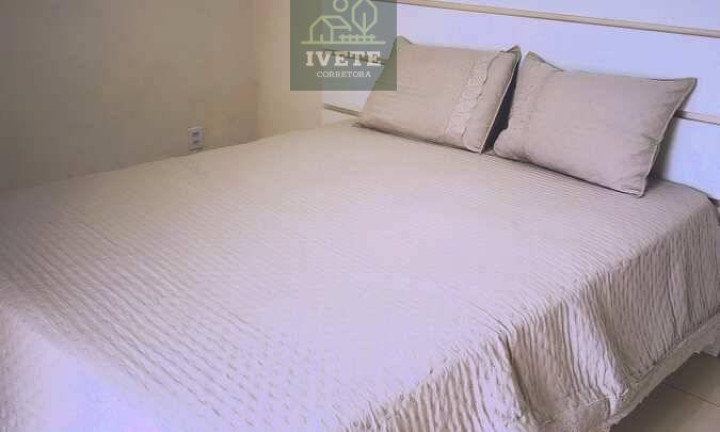 Imagem Casa com 2 Quartos à Venda, 127 m²