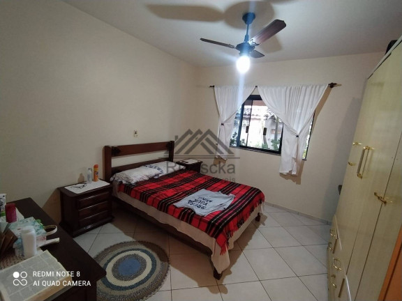 Imagem Casa com 4 Quartos à Venda, 260 m² em Balneario Gaivotas - Itanhaém Imagem Casa com 4 Quartos à Venda, 260 m² em Balneario Gaivotas - Itanhaém