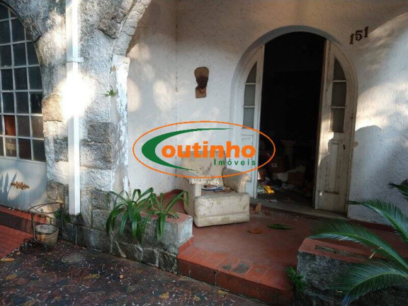 Imagem Casa com 6 Quartos à Venda, 400 m² em Tijuca - Rio De Janeiro Imagem Casa com 6 Quartos à Venda, 400 m² em Tijuca - Rio De Janeiro