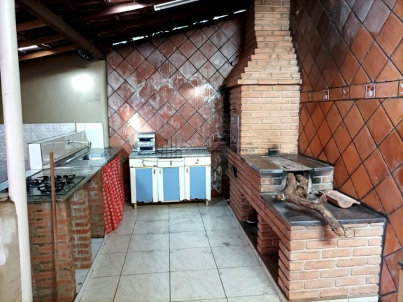 Imagem Casa com 4 Quartos à Venda, 258 m² em Jd. Santa Luzia - Luís Antônio