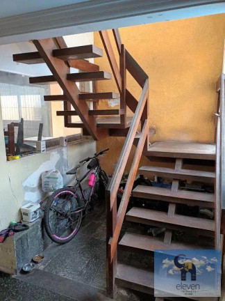 Imagem Casa com 5 Quartos à Venda, 370 m² em Pituba - Salvador Imagem Casa com 5 Quartos à Venda, 370 m² em Pituba - Salvador