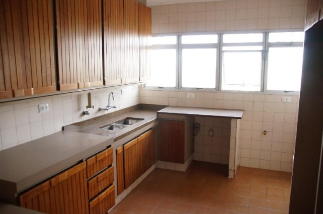 Imagem Imóvel com 3 Quartos à Venda, 150 m² em Vila Andrade - São Paulo