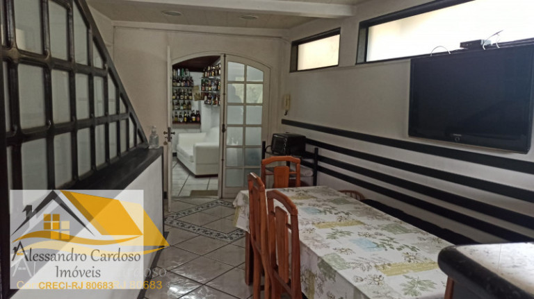 Imagem Casa com 5 Quartos à Venda, 350 m² em Centro - Nova Friburgo