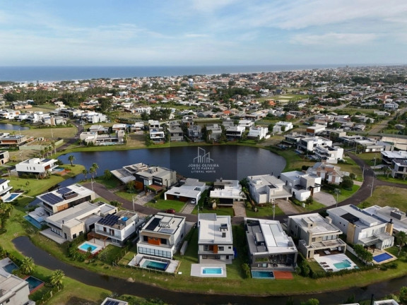 Imagem Casa de Condomínio com 5 Quartos à Venda,  em Marina - Xangri-lá
