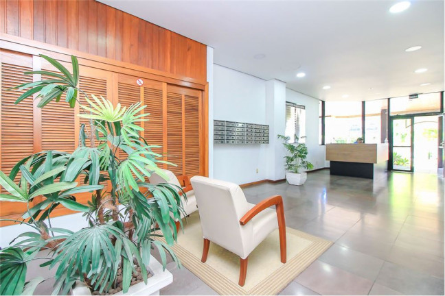 Imagem Sala Comercial à Venda,  em Moinhos De Vento - Porto Alegre