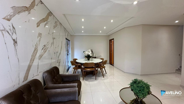Imagem Sobrado com 3 Quartos à Venda, 220 m² em Tiradentes - Campo Grande Imagem Sobrado com 3 Quartos à Venda, 220 m² em Tiradentes - Campo Grande