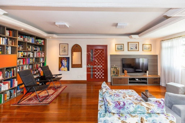 Apartamento com 4 Quartos à Venda, 167 m² em Moema - São Paulo