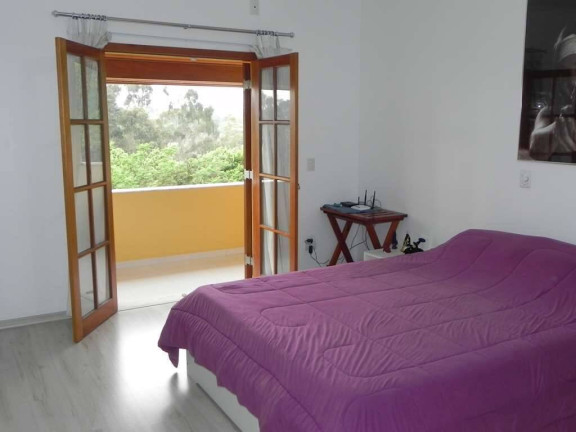 Imagem Casa com 5 Quartos à Venda,  em Jardim Ana Estela - Carapicuíba