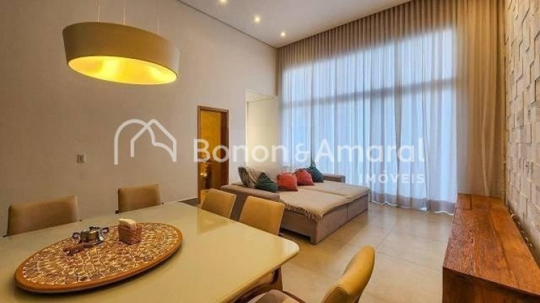 Imagem Casa de Condomínio com 3 Quartos à Venda, 280 m² em Swiss Park - Campinas Imagem Casa de Condomínio com 3 Quartos à Venda, 280 m² em Swiss Park - Campinas