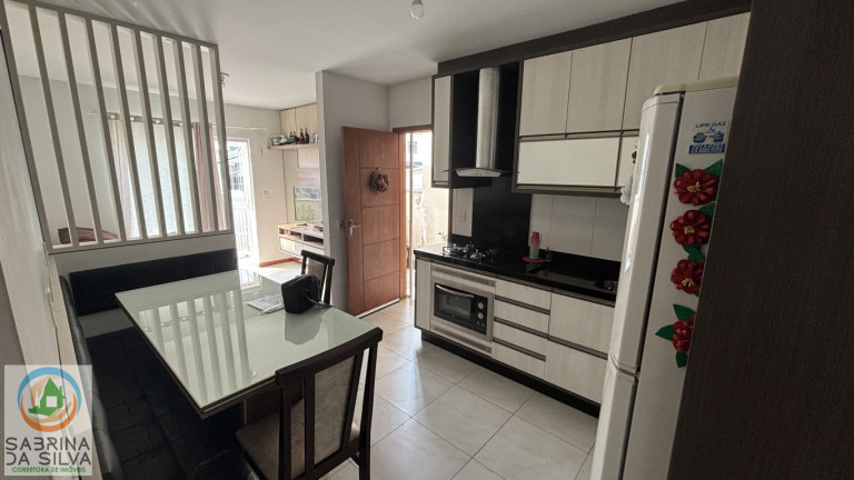 Imagem Casa com 2 Quartos à Venda, 63 m² em Itoupava Central - Blumenau Imagem Casa com 2 Quartos à Venda, 63 m² em Itoupava Central - Blumenau