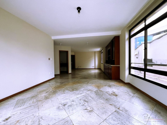 Imagem Apartamento com 4 Quartos à Venda, 240 m² em Centro - Florianópolis Imagem Apartamento com 4 Quartos à Venda, 240 m² em Centro - Florianópolis