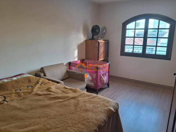 Imagem Sobrado com 5 Quartos à Venda, 290 m² em Vila Galvão - Guarulhos Imagem Sobrado com 5 Quartos à Venda, 290 m² em Vila Galvão - Guarulhos