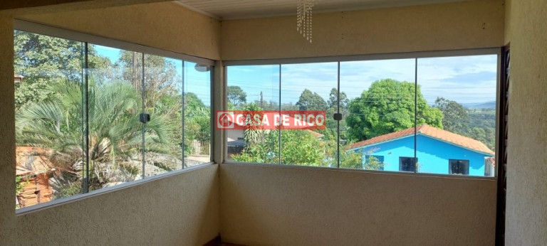 Casa com 3 Quartos à Venda, 202 m² em Klabin - Curiúva