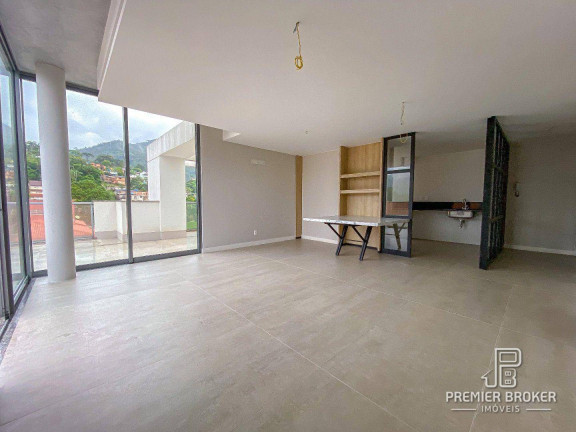 Imagem Cobertura com 3 Quartos à Venda, 207 m² em Agriões - Teresópolis Imagem Cobertura com 3 Quartos à Venda, 207 m² em Agriões - Teresópolis