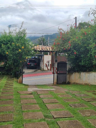 Imagem Casa com 7 Quartos à Venda, 900 m² em Barra Velha - Ilhabela