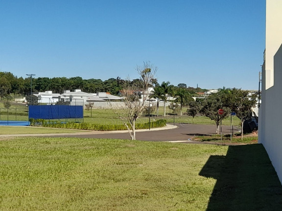 Imagem Terreno à Venda, 1.055 m² em Lagoa Bonita - Engenheiro Coelho Imagem Terreno à Venda, 1.055 m² em Lagoa Bonita - Engenheiro Coelho