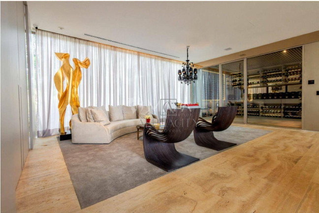 Imagem Casa com 8 Quartos à Venda, 3.323 m² em Tamboré - Santana De Parnaíba Imagem Casa com 8 Quartos à Venda, 3.323 m² em Tamboré - Santana De Parnaíba