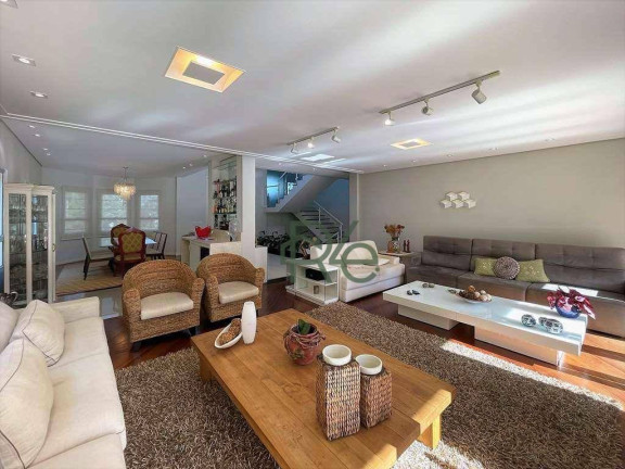Imagem Casa com 5 Quartos à Venda, 610 m² em Miolo Da Granja - Cotia Imagem Casa com 5 Quartos à Venda, 610 m² em Miolo Da Granja - Cotia
