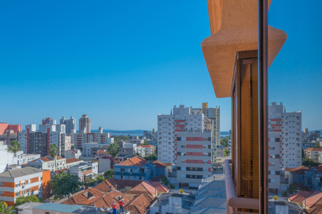 Imagem Imóvel com 1 Quarto à Venda, 47 m² em Menino Deus - Porto Alegre Imagem Imóvel com 1 Quarto à Venda, 47 m² em Menino Deus - Porto Alegre