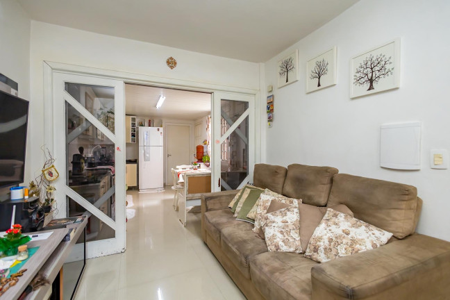 Imagem Sobrado com 4 Quartos à Venda, 139 m² em Campo Comprido - Curitiba
