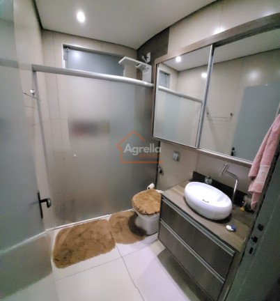Imagem Casa com 3 Quartos à Venda, 264 m² em Jardim Flamboyant - Mogi Mirim Imagem Casa com 3 Quartos à Venda, 264 m² em Jardim Flamboyant - Mogi Mirim