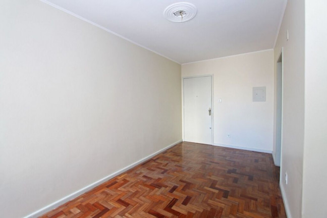 Imagem Imóvel com 2 Quartos à Venda, 68 m² em Passo Da Areia - Porto Alegre Imagem Imóvel com 2 Quartos à Venda, 68 m² em Passo Da Areia - Porto Alegre