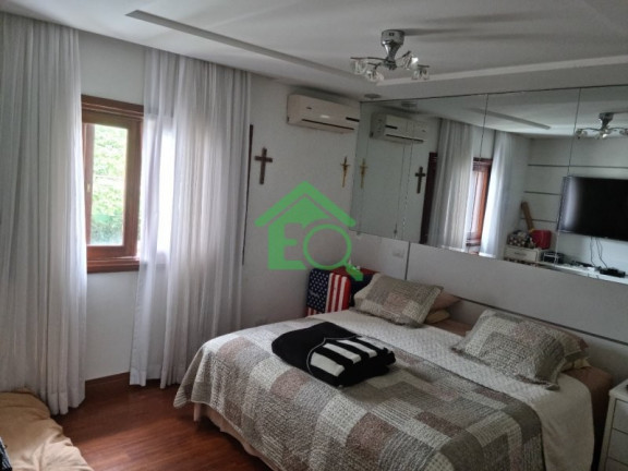 Imagem Casa de Condomínio com 3 Quartos à Venda, 250 m² em Jardim Campo Grande - São Paulo Imagem Casa de Condomínio com 3 Quartos à Venda, 250 m² em Jardim Campo Grande - São Paulo