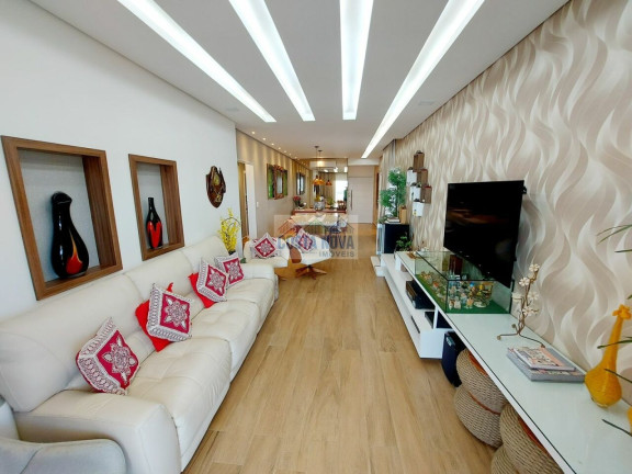 Imagem Apartamento com 4 Quartos à Venda, 212 m²